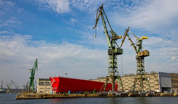 造船復活の波に乗る関連株　エンジン・次世代燃料で再評価進む